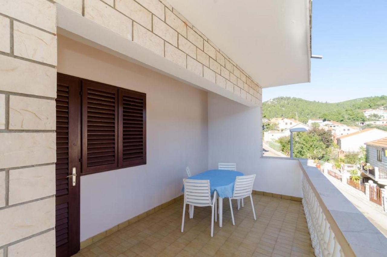 Apartments Kuzma Smokvica  Екстер'єр фото
