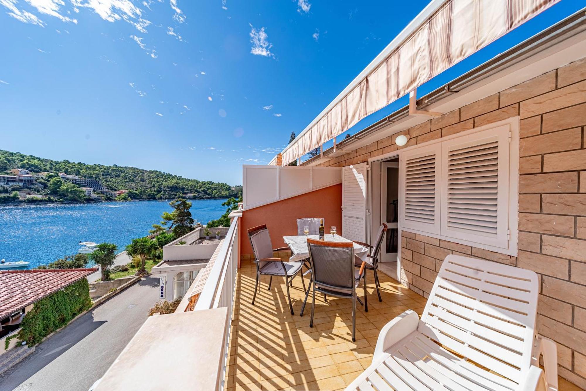 Apartments Kuzma Smokvica  Екстер'єр фото
