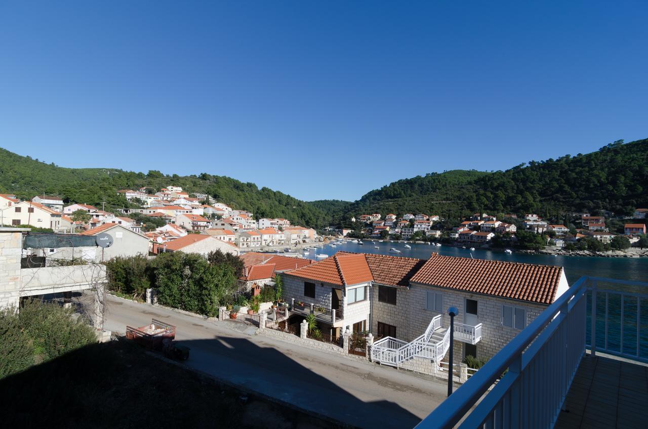 Apartments Kuzma Smokvica  Екстер'єр фото